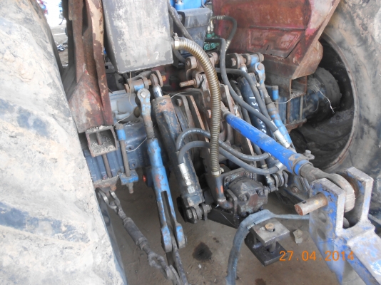 ขายรถไถแมสซี่ 165 สภาพพร้อมใช้งาน สโพกหลังเหลี่ยม มีใบมีดดัน พร้อมผาน7  1ชุด ใช้งานได้ทันทีไม่ต้องซ่อมราคาถูกๆ