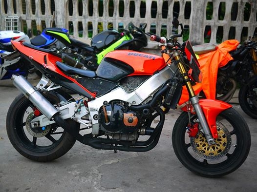 ขาย CBR92 ตัวคาร์บูร์ไฟฟ้า พร้อมทะเบียนแท้ แต่งสตั้น พร้อมไมล์ดิจิตอล