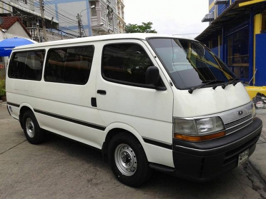 ขายรถตู้ Toyota หัวจรวด รถวิ่งดี เบาะครบ พร้อมใช้งานครับ