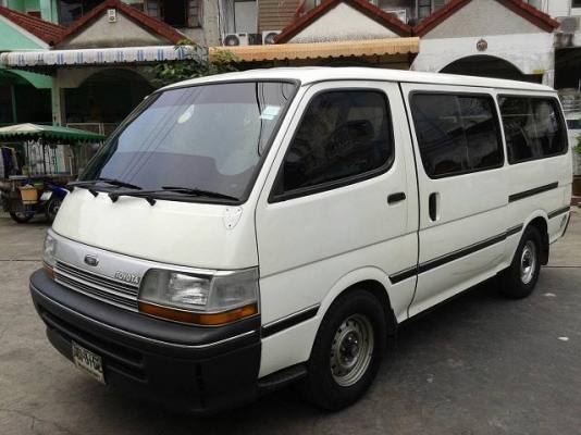 ขายรถตู้ Toyota หัวจรวด รถวิ่งดี เบาะครบ พร้อมใช้งานครับ