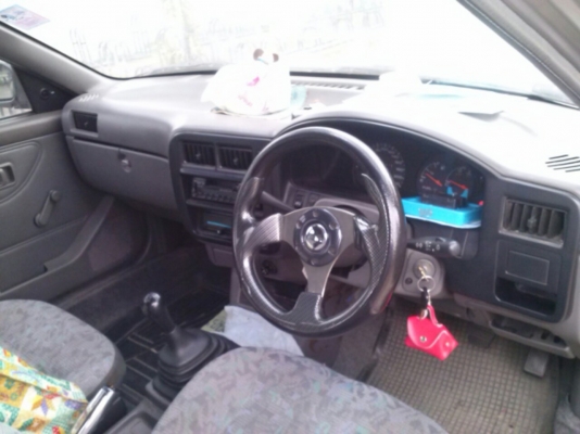 รถมือเดียว NV 1.6 SLX