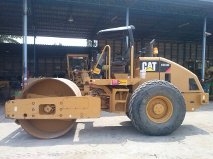 ขายรถบดมือสอง CAT CS533E  ชั่วโมงน้อยมาก ปี 2010 รถจอดที่ กม.20 พร้อมตรวจสภาพ สนใจติดต่อสอบถามราคาและรายละเอียดเพิ่มได้ที่ 094-5543017 เจี๊ยบค่ะ
