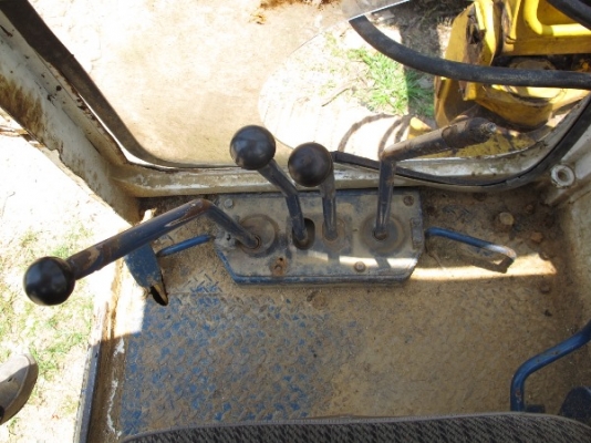 รถแบคโฮ Komatsu PC40-3