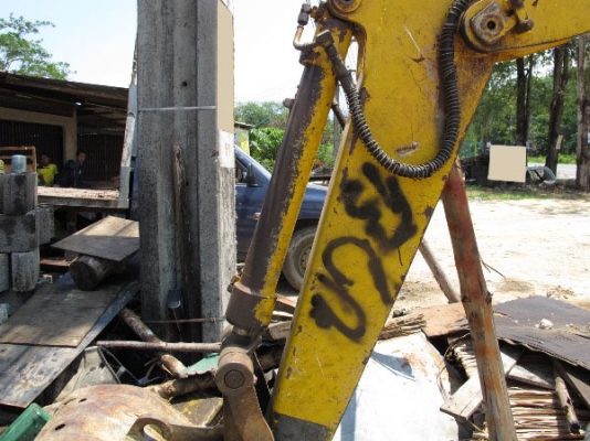 รถแบคโฮ Komatsu PC40-3