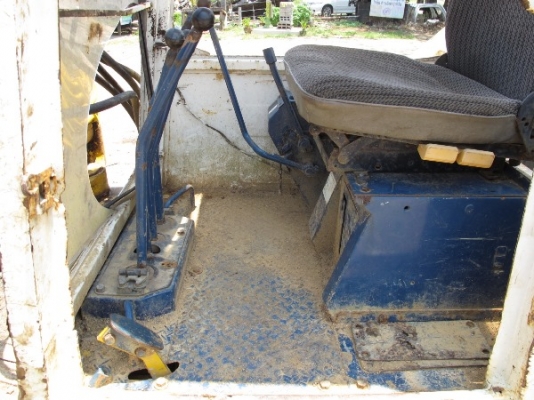 รถแบคโฮ Komatsu PC40-3