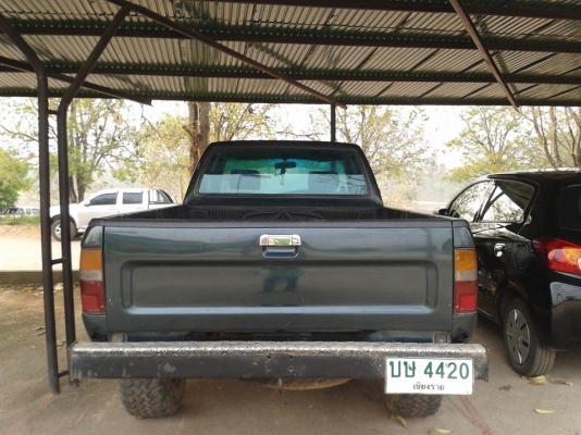 ขายด่วน Toyota Hilux sr5