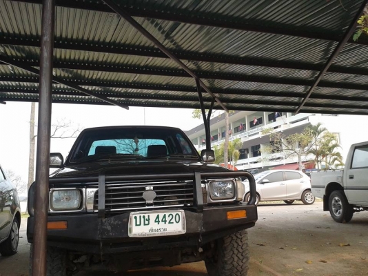 ขายด่วน Toyota Hilux sr5
