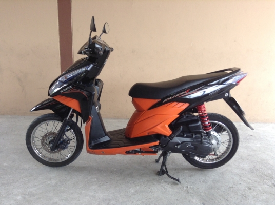 ขาย!!! ฮอนด้าคลิ๊กไอ ปี52 รถเครื่องดีคับ ทะเบียนครบ ภาษีไม่หมด