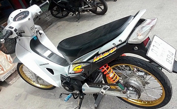 Wave 125S กุญแจใหญ่ สตาร์ทมือ Wave 125S กุญแจใหญ่ สตาร์ทมือ
