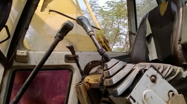 **ดาวน์ 400,000 บ.ต่อรอง** ขาย แบคโฮ KOBELCO MARK3 SK200 เก๋งน้ำเงิน เครื่องเดิม ปั้มเดิม แห้งดี แรง ไม่เยิ้ม ไฟฟ้ามี หน้าจอมี ตัดมอร์เตอร์คันเร่ง แอร์มีระบบ เอวดี แน่น ไม่แตกไม่ร้าว บูมอาร์มสวย ไม่ปะไม่ดาม ช่วงล่าง โซ่ เฟรม โรลเลอร์ แทร็ก สป็อคเก็ต สภาพด **ดาวน์ 400,000 บ.ต่อรอง** ขาย แบคโฮ KOBELCO MARK3 SK200 เก๋งน้ำเงิน เครื่องเดิม ปั้มเดิม แห้งดี แรง ไม่เยิ้ม ไฟฟ้ามี หน้าจอมี ตัดมอร์เตอร์คันเร่ง แอร์มีระบบ เอวดี แน่น ไม่แตกไม่ร้าว บูมอาร์มสวย ไม่ปะไม่ดาม ช่วงล่าง โซ่ เฟรม โรลเลอร์ แทร็ก สป็อคเก็ต สภาพด