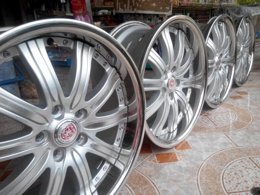 VIP 18-5-114กว้าง8" หน้าตื้น ออฟ45 หลังลึกออฟ40ขอบเลส สีเดิมๆมีรอยนิดเดียว โดยรวมแล้วสวยเลยครับท่านใดหาอยู่ไม่ผิดหวัง ไม่มีซ่อม ขาย7900 โทรเลย 0898128457 ดูของได้ที่ คลอง2 คลองหลวง ซ.บงกช11 https://www.facebook.com/profile.php?id=100006231031308