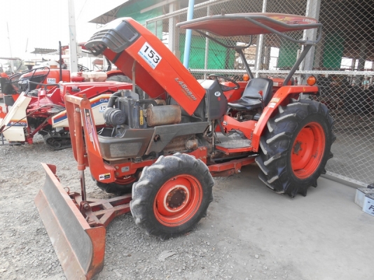 3 พ.ค 57 ยิ่งใหญ่กว่าเดิม งานประมูลเครื่องจักรกลการเกษตรมือสองที่ใหญ่ที่สุด