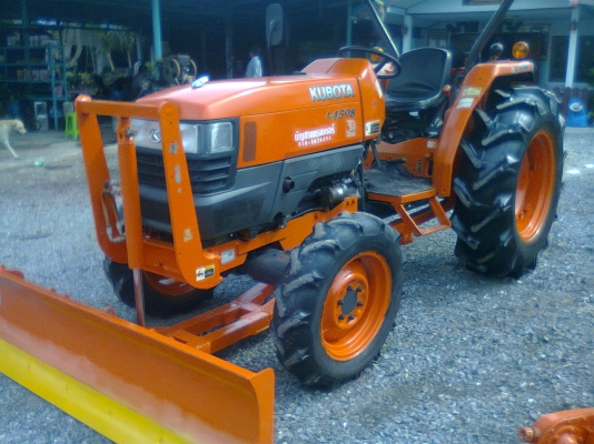 ขายครับ....คูโบต้า L4508 ใบมีดดันหน้า + ผานพรวณ6*22ตราช้าง