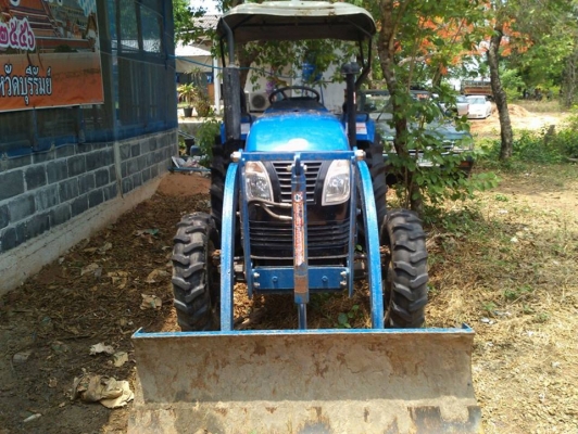 รถไถแชมป์พร้อมใช้  อุปกรณ์ตัวดันหน้าฐานเจ็ด  โรตารี่