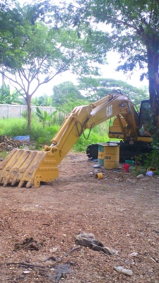 รถแบ๊คโฮ แค๊ต 320 วี 1 มีลายแย๊กซ์ รถเก็บสวยใหม่ทั้งคัน มีทะเบียนครบ