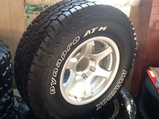 มีล้อ  8 x 16 ET 0 มาแลก ......... สวยๆ เชิญครับ