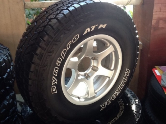 มีล้อ  8 x 16 ET 0 มาแลก ......... สวยๆ เชิญครับ