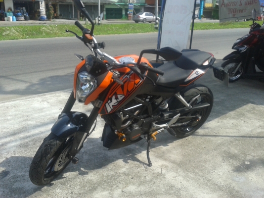 ขายKTM200สภาพใหม่พร้อมโอน
