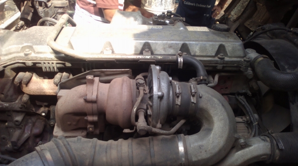 ขาย6ล้อตู้เย็น790,000 บาท HINO(คันขาว)  โรงนํ้าแข็งเพียววอเตอร์(สงขลา)จองคันแลบลายแล้วครับขอบคุณครับ