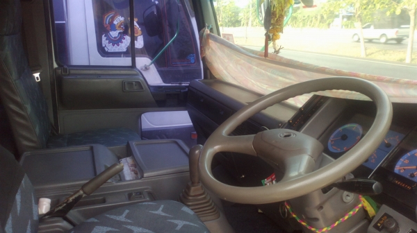 ขาย6ล้อตู้เย็น790,000บาท HINO  (รถประกอบ)โรงนํ้าแข็งเพียววอเตอร์(สงขลา)จองคันแลบลายแล้วครับขอบคุณครับ