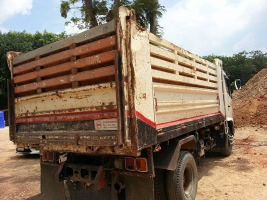 รถฮีโน่ 6 ล้อดั้ม  175 แรงม้า. ปี 52   ( รถวิ่ง 82,xxx กม. )   สนใจติดต่อ 081 - 6079515