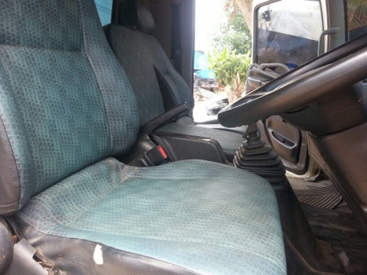 รถฮีโน่ 6 ล้อดั้ม  175 แรงม้า. ปี 52   ( รถวิ่ง 82,xxx กม. )   สนใจติดต่อ 081 - 6079515