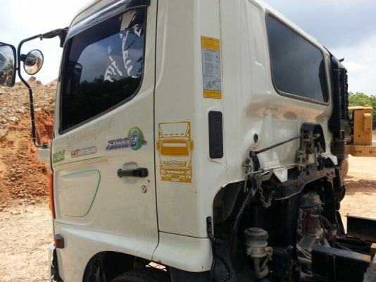 รถฮีโน่ 6 ล้อดั้ม  175 แรงม้า. ปี 52   ( รถวิ่ง 82,xxx กม. )   สนใจติดต่อ 081 - 6079515