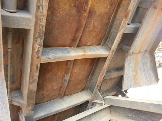 รถฮีโน่ 6 ล้อดั้ม  175 แรงม้า. ปี 52   ( รถวิ่ง 82,xxx กม. )   สนใจติดต่อ 081 - 6079515