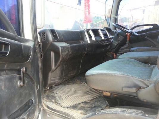 รถฮีโน่ 6 ล้อดั้ม  175 แรงม้า. ปี 52   ( รถวิ่ง 82,xxx กม. )   สนใจติดต่อ 081 - 6079515