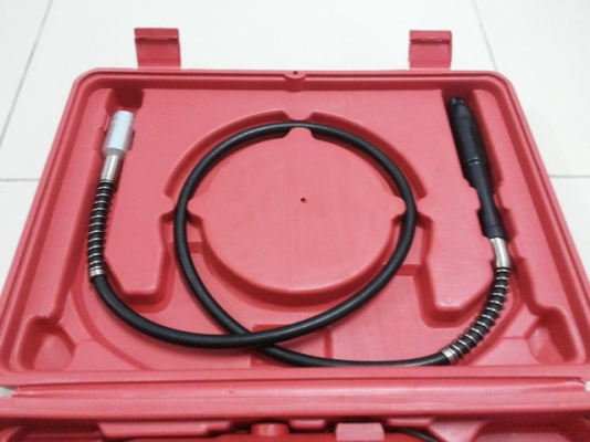 เจียร์มินิพร้อมสายอ่อน มีขาตั้งแขวนและดอกเจียร์แถมให้ด้วยครับ เจียร์มินิพร้อมสายอ่อน มีขาตั้งแขวนและดอกเจียร์แถมให้ด้วยครับ