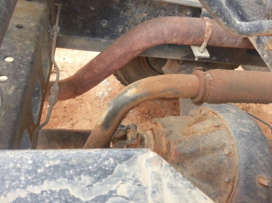 รถฮีโน่ 10 ล้อดั้ม 251 แรงม้า. ปี 56  สนใจติดต่อ 081 - 6079515