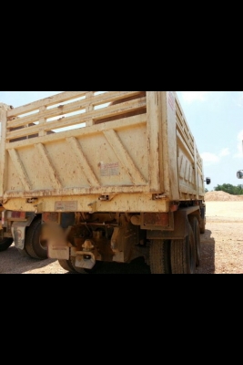 รถฮีโน่ 10 ล้อดั้ม 251 แรงม้า. ปี 56  สนใจติดต่อ 081 - 6079515