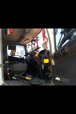 รถฮีโน่ 10 ล้อดั้ม 251 แรงม้า. ปี 56  สนใจติดต่อ 081 - 6079515