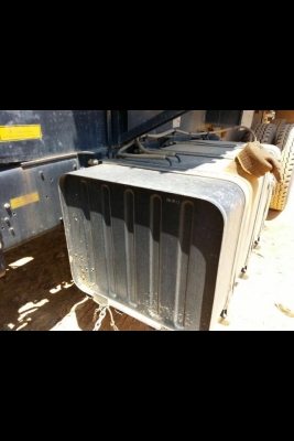 รถฮีโน่ 10 ล้อดั้ม 251 แรงม้า. ปี 56  สนใจติดต่อ 081 - 6079515