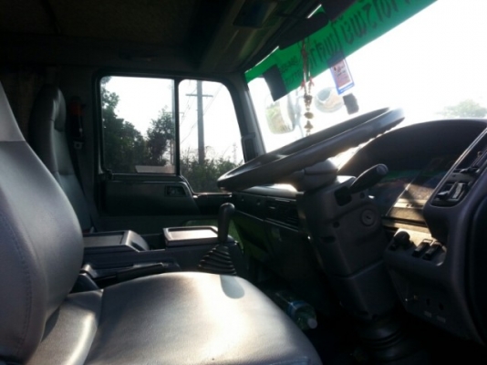 ขายHINO195 แรงตู้10บาน พ.เพาเวอร์ เบรกทิฟฟี่ แอร์เย็น ยาว7.20เมตร เอกสารพร้อมโอน