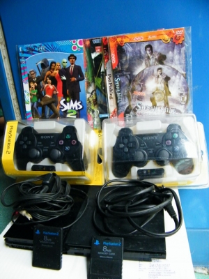 ขายplay2 พร้อมจอยไร้สาย