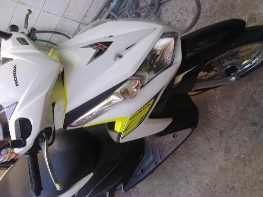 Honda Click-i 110 CC. PGM-Fi ปี 53 สภาพเดิมๆ รถอยู่ท่าพระ Honda Click-i 110 CC. PGM-Fi ปี 53 สภาพเดิมๆ รถอยู่ท่าพระ