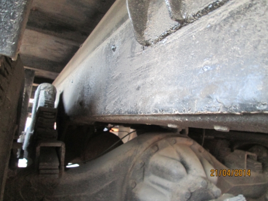 ISUZU-10ล้อ.ครัชซีหน้ายาว.หัวร๊อค.เพลาเดียวเครื่อง6BB1.บะ7.20เมตร.ลงเล่มทุกอย่างทะเบียน.ม.79..ราคา-370.000บ