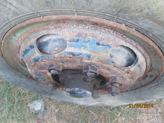 ISUZU-10ล้อ.ครัชซีหน้ายาว.หัวร๊อค.เพลาเดียวเครื่อง6BB1.บะ7.20เมตร.ลงเล่มทุกอย่างทะเบียน.ม.79..ราคา-370.000บ