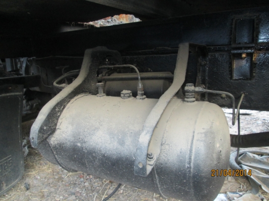 ISUZU-10ล้อ.ครัชซีหน้ายาว.หัวร๊อค.เพลาเดียวเครื่อง6BB1.บะ7.20เมตร.ลงเล่มทุกอย่างทะเบียน.ม.79..ราคา-370.000บ