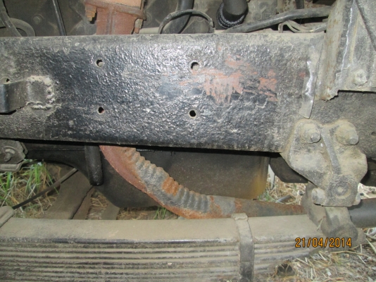 ISUZU-10ล้อ.ครัชซีหน้ายาว.หัวร๊อค.เพลาเดียวเครื่อง6BB1.บะ7.20เมตร.ลงเล่มทุกอย่างทะเบียน.ม.79..ราคา-370.000บ