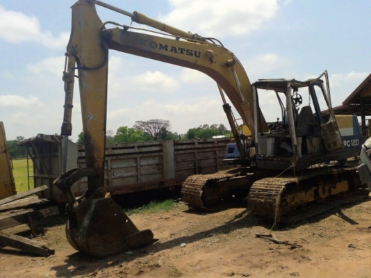 **430,000 บ.ต่อรอง**ขาย แบคโฮ komatsu pc100-5 เครื่องแคนเตอร์ 4d31 ปั้มเดิม เอวดีทำงานดี ช่วงล่าง70\% โซ่ บูท ใบแทรก ดี บอดี้สวยบูมอาร์มไม่มีปะ หัวเก๋งต้องเปลี่ยน(ตกเทเลอร์ลงโคลน) ขายตามสภาพ ราคาถูกๆ เอกสารสัญญาซื้อขาย ราคาต่อรองได้เด้อ พี่น้องครับ **430,000 บ.ต่อรอง**ขาย แบคโฮ komatsu pc100-5 เครื่องแคนเตอร์ 4d31 ปั้มเดิม เอวดีทำงานดี ช่วงล่าง70\% โซ่ บูท ใบแทรก ดี บอดี้สวยบูมอาร์มไม่มีปะ หัวเก๋งต้องเปลี่ยน(ตกเทเลอร์ลงโคลน) ขายตามสภาพ ราคาถูกๆ เอกสารสัญญาซื้อขาย ราคาต่อรองได้เด้อ พี่น้องครับ