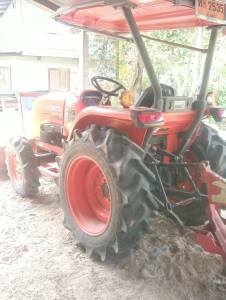 **350,000 บ.ต่อรอง**ขายรถไถ2เพลา 4DW สภาพสวยๆ KUBOTA L3608 เครื่องเดิมปั้มเดิม แรงดีไม่มีเยิ้ม เกียร์ดีไม่หลุด ใช้งานน้อย 1,1xx ชั่วโมง ช่วงล่างแน่น ระบบไฮฯใช้งานปกติไม่มีแตก ไม่มีรั่ว สีสันสวย ยางดี4เส้น พร้อมอุปกรณ์ 2 ชิ้น ใบดัน หางพรวน7 สภาพดี พร้อมใช้
