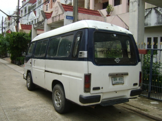 ขายรถตู้บรรทุกจดทะเบียนบรรทุกแล้วครับ