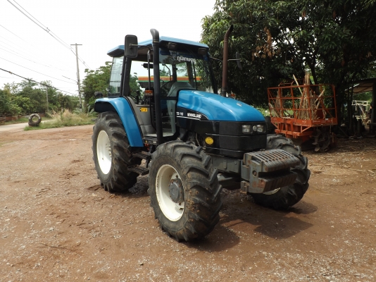 ขายรถแทรกเตอร์ new holland ts110 สภาพสวยพร้อมใช้งาน