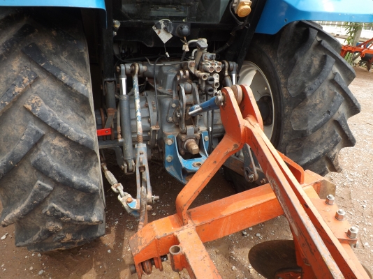 ขายรถแทรกเตอร์ new holland ts110 สภาพสวยพร้อมใช้งาน