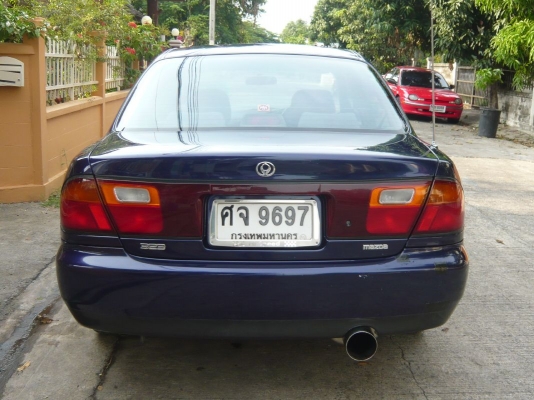 MAZDA 323 1.6 SEDAN พร้อมใช้ทุกจุด สมบูรณ์ที่สุดในรุ่น