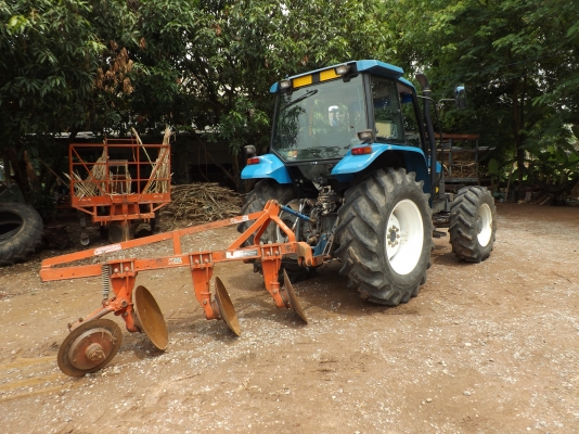 ขายรถแทรกเตอร์ new holland ts110 สภาพสวยพร้อมใช้งาน ขายรถแทรกเตอร์ new holland ts110 สภาพสวยพร้อมใช้งาน