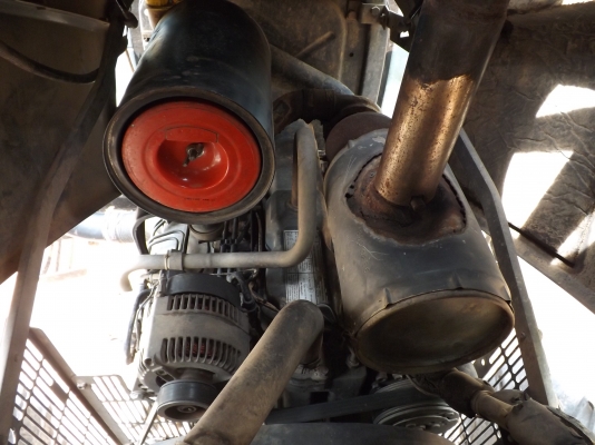 ขายรถแทรกเตอร์ new holland ts110 สภาพสวยพร้อมใช้งาน ขายรถแทรกเตอร์ new holland ts110 สภาพสวยพร้อมใช้งาน