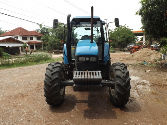 ขายรถแทรกเตอร์ new holland ts110 สภาพสวยพร้อมใช้งาน ขายรถแทรกเตอร์ new holland ts110 สภาพสวยพร้อมใช้งาน
